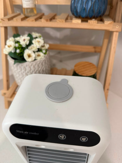 Portable Mini Air Cooler with Humidifier (USB Powered)