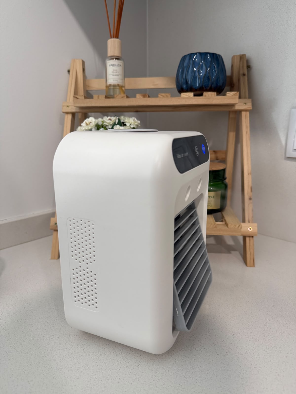 Portable Mini Air Cooler with Humidifier (USB Powered)