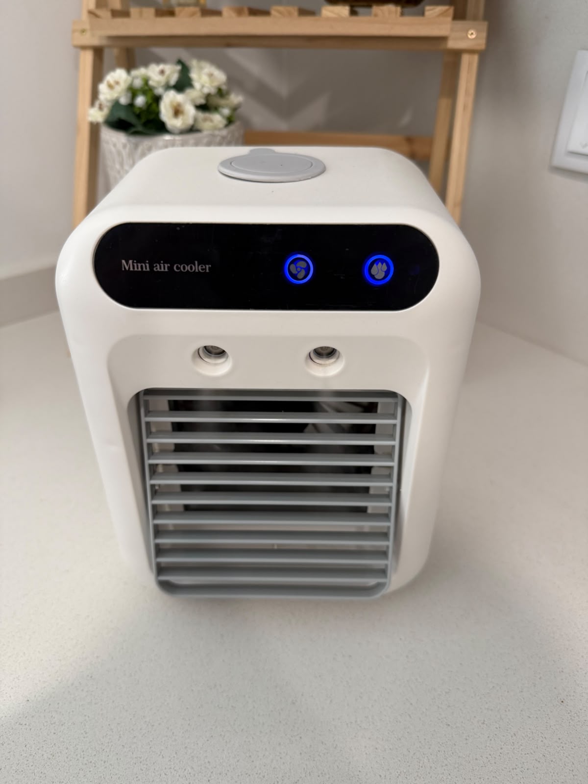 Portable Mini Air Cooler with Humidifier (USB Powered)