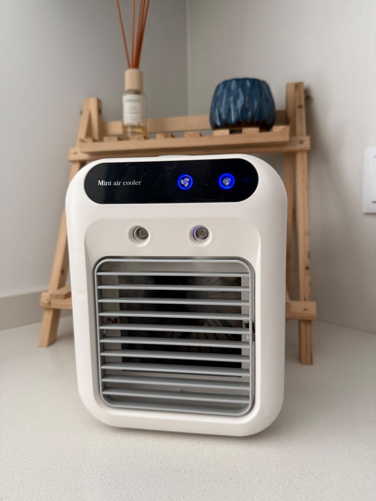 Portable Mini Air Cooler with Humidifier (USB Powered)